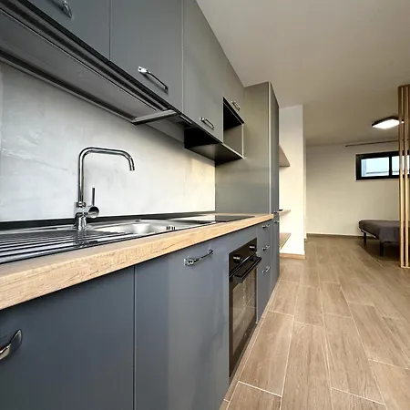 L'ancora Luxury 아파트호텔 4*
