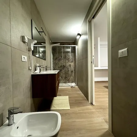 아파트호텔 L'ancora Luxury 폴리코로