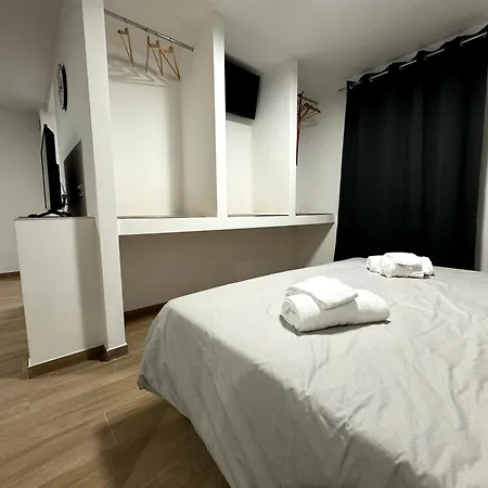 아파트호텔 L'ancora Luxury 폴리코로