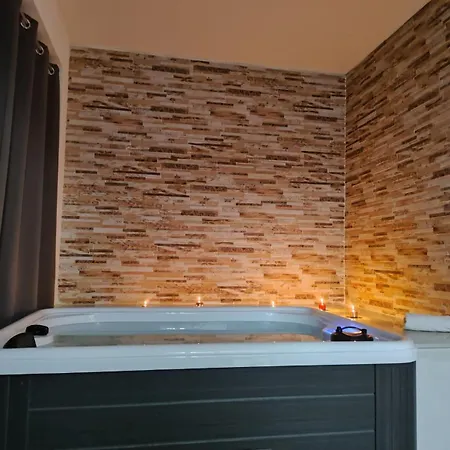 L'ancora Luxury 4*
